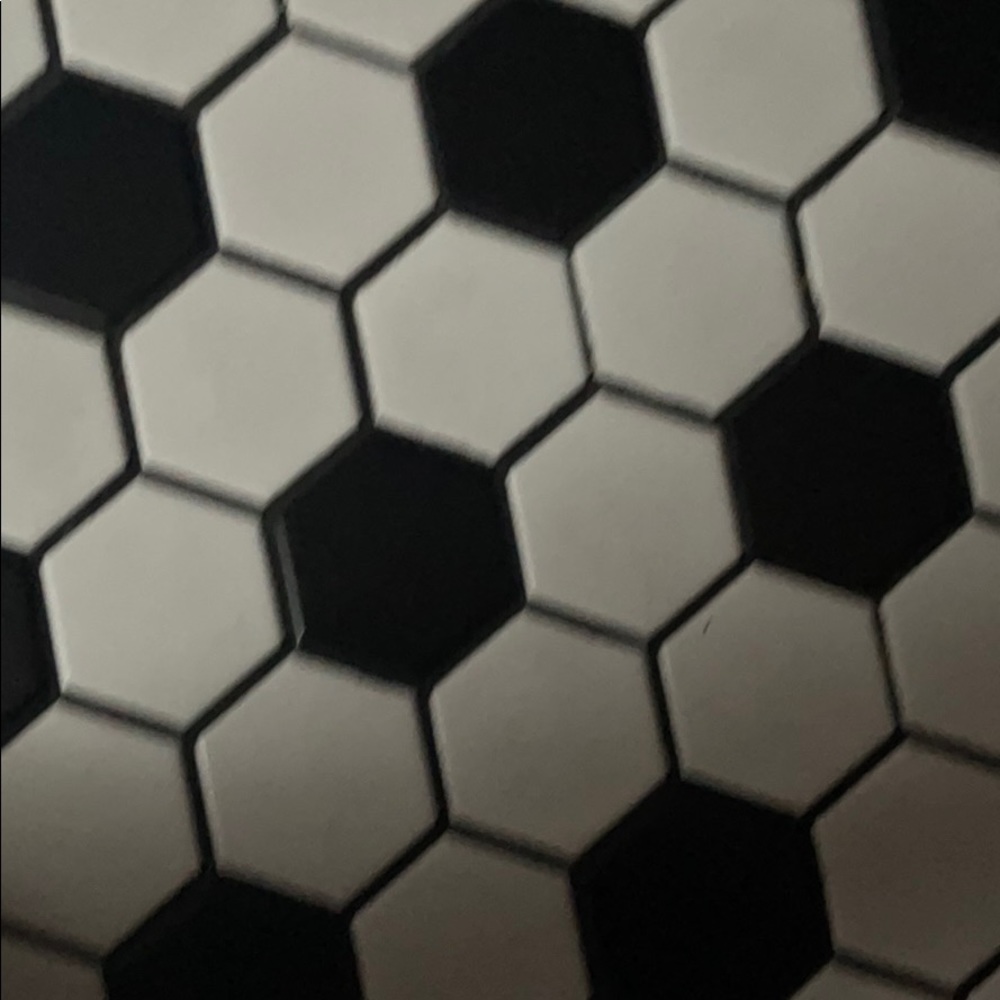 Meet your Posher, Kendra